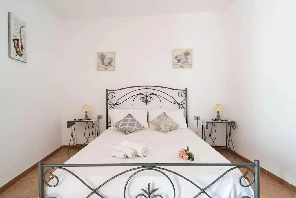 Affittasardegna-Trilo Pontes Apartment Orosei 0*,